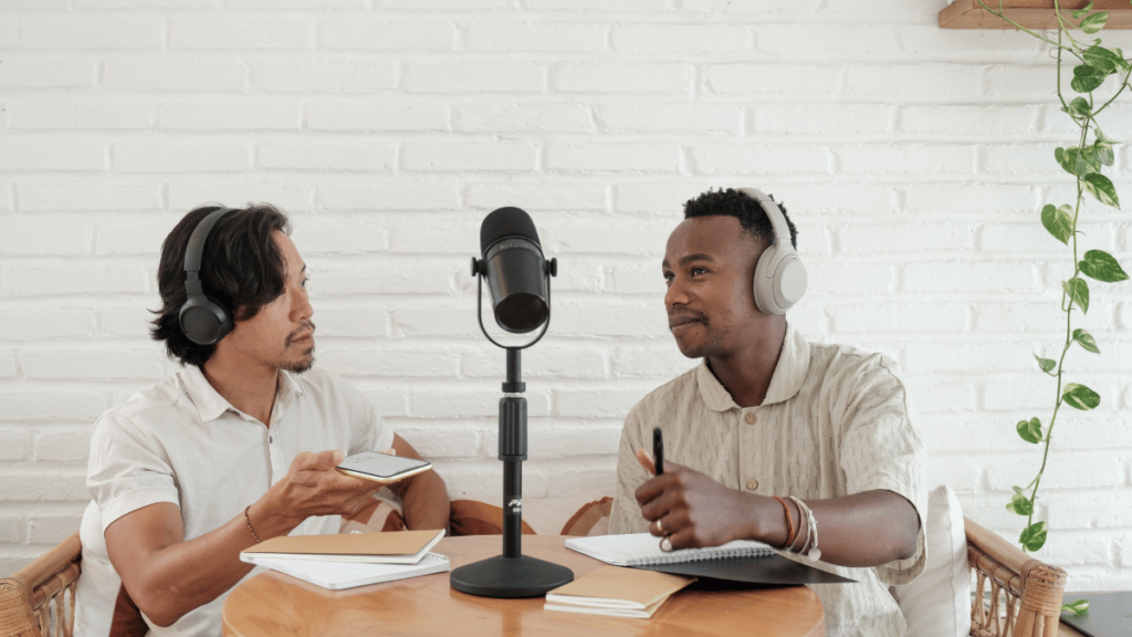 What is a Podcast: Understanding the Digital Phenomenon